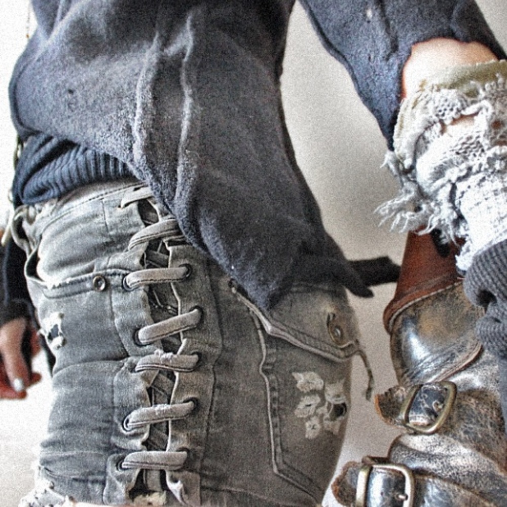 beat up DIY'ed shorts